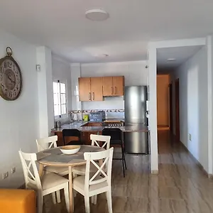  Apartment Heated Pool,parking,air,wifi